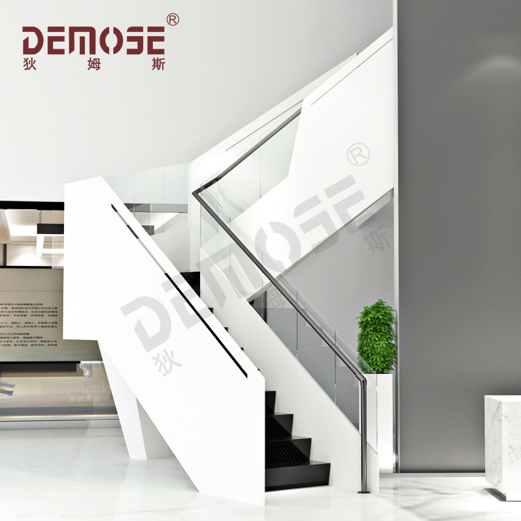 對比定制樓梯與預制樓梯：哪款更適合您