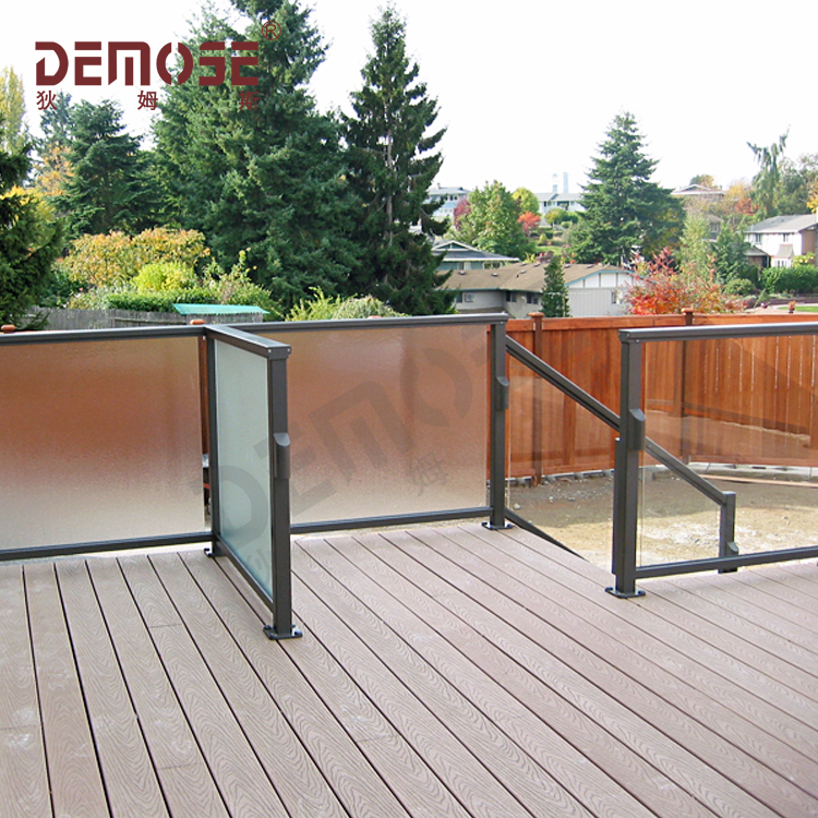 中式風(fēng)格陽臺(tái)欄桿