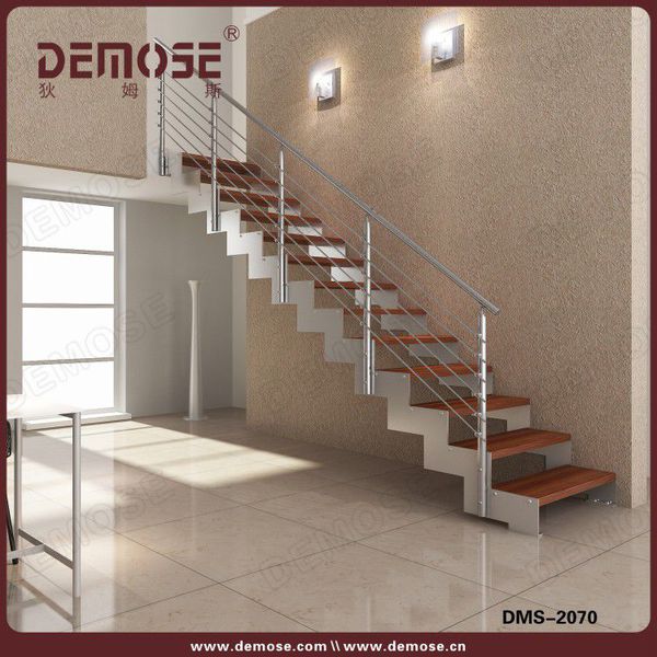 室內(nèi)不銹鋼樓梯