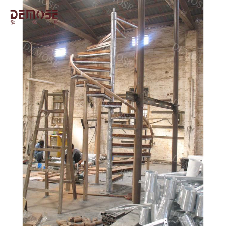 新加坡馬爾代夫度假工地工程