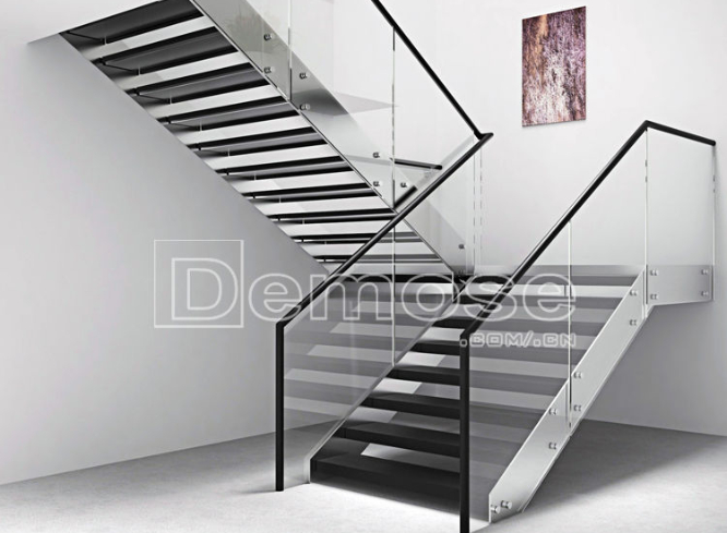 金屬與玻璃：現代樓梯欄桿的時尚組合