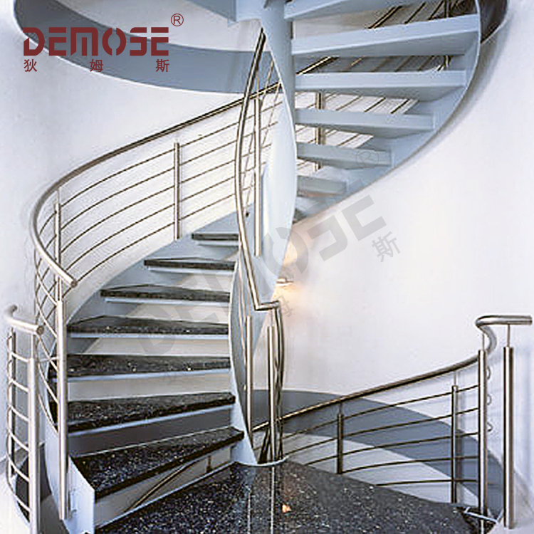 家庭常用的樓梯扶手材料如何？如何合理選擇？