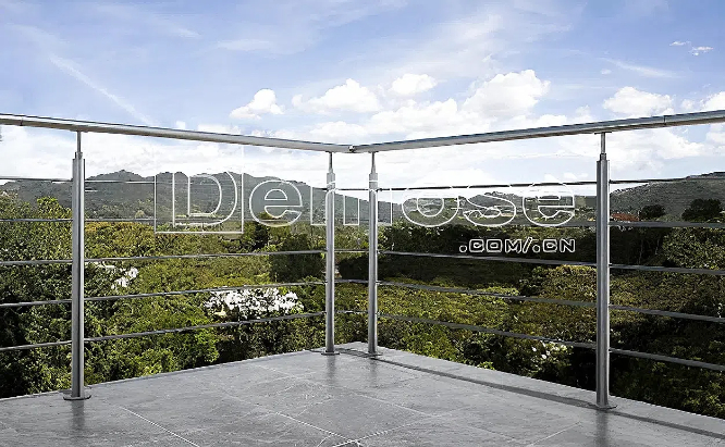 如何挑選適合您的不銹鋼護(hù)欄款式？