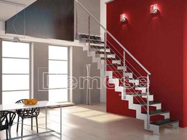 定制樓梯每步多少錢，定制樓梯一般多少錢一步